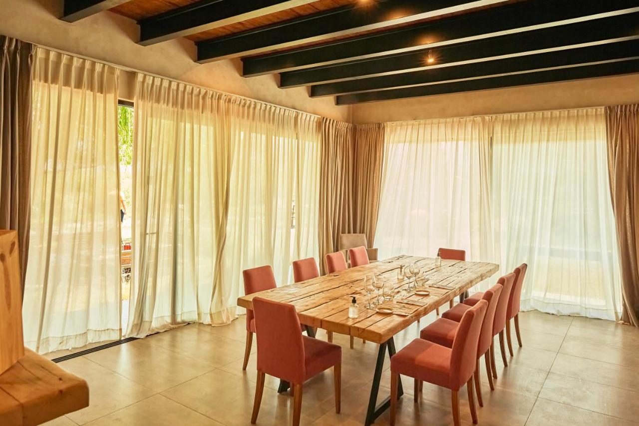 Casa De Huespedes Bodega Gimenez Riili Hotel Los Sauces  Exterior foto